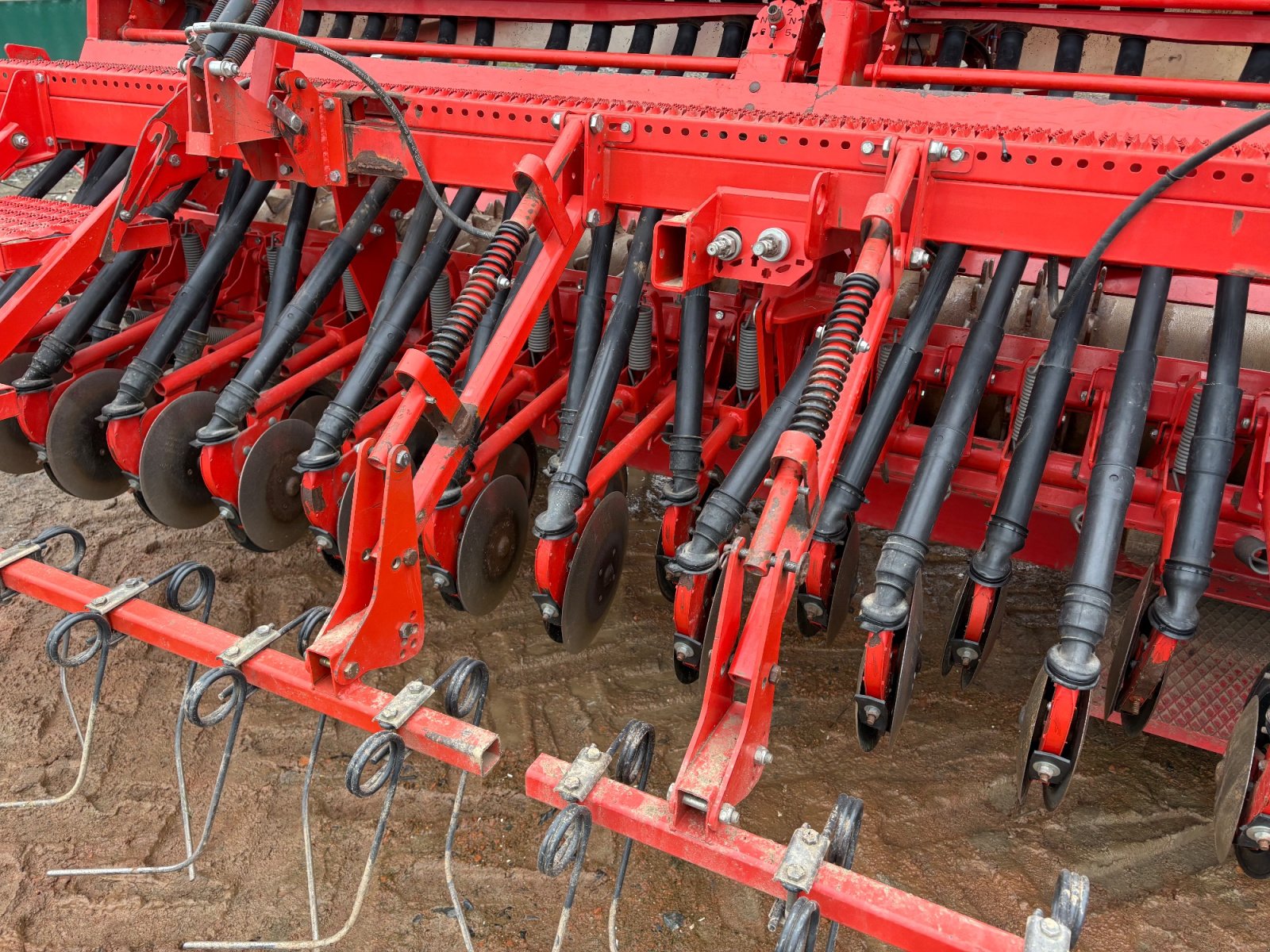 Drillmaschinenkombination tip Kuhn Integra CombiLiner 4003 SD + HRB 403, Gebrauchtmaschine in Kaisersesch (Poză 5)