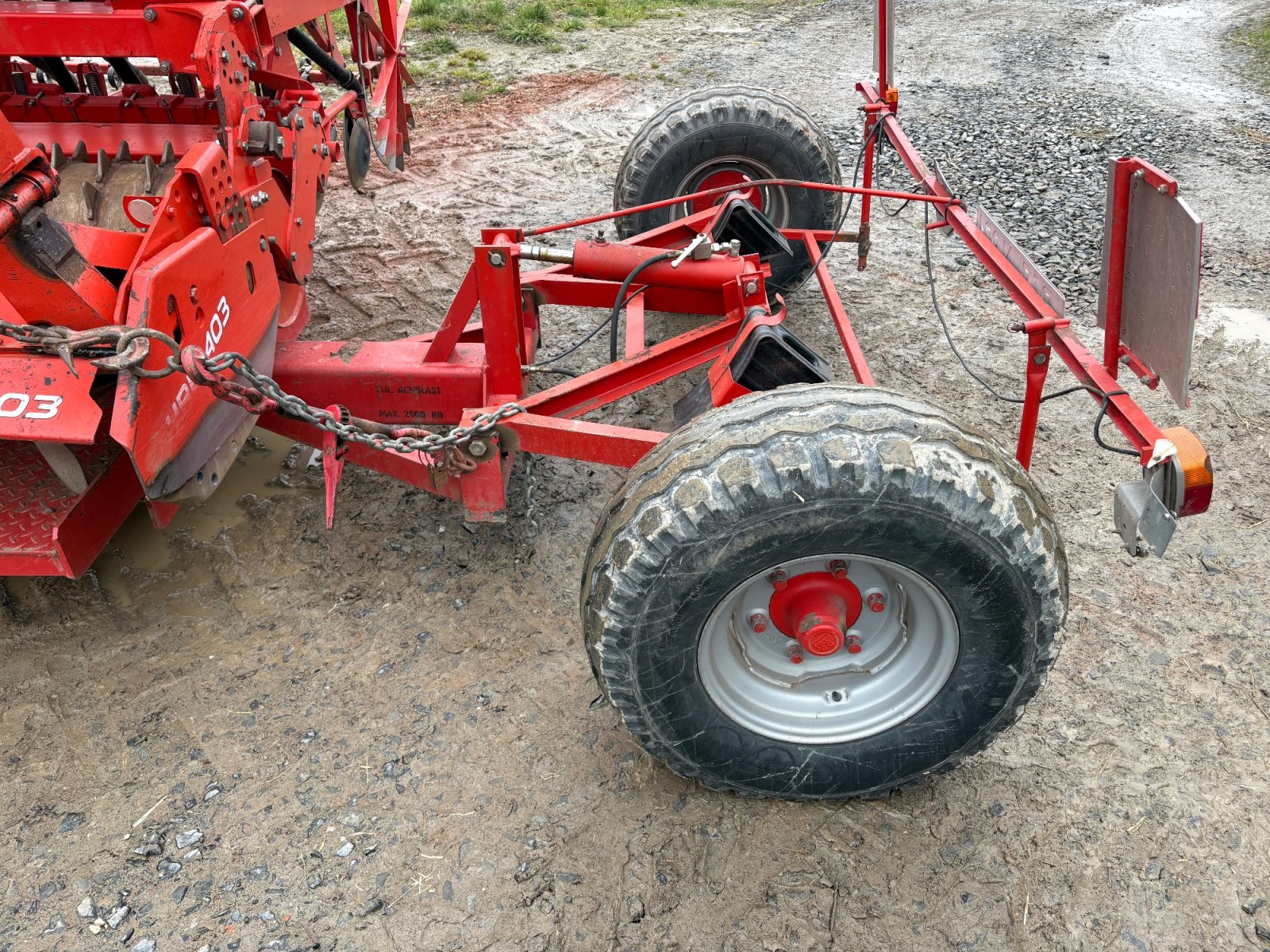 Drillmaschinenkombination tip Kuhn Integra CombiLiner 4003 SD + HRB 403, Gebrauchtmaschine in Kaisersesch (Poză 10)