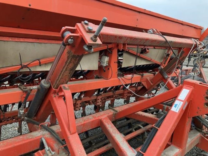 Drillmaschinenkombination a típus Kuhn INTEGRA, Gebrauchtmaschine ekkor: Middelfart (Kép 10)