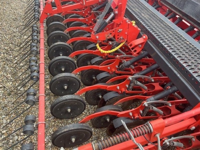 Drillmaschinenkombination of the type Kuhn KUHN SITERA 4,0M, Gebrauchtmaschine in Rødding (Picture 10)