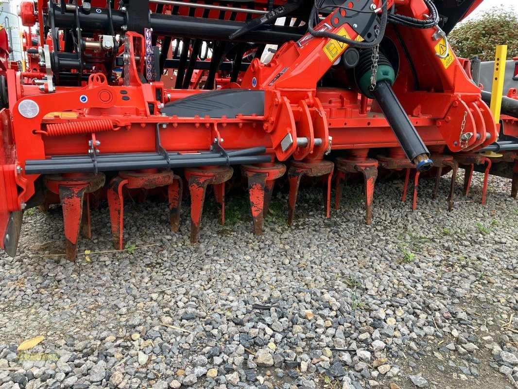 Drillmaschinenkombination del tipo Kuhn Sitera 3030-24 E + HR3030, Neumaschine en Euskirchen (Imagen 3)