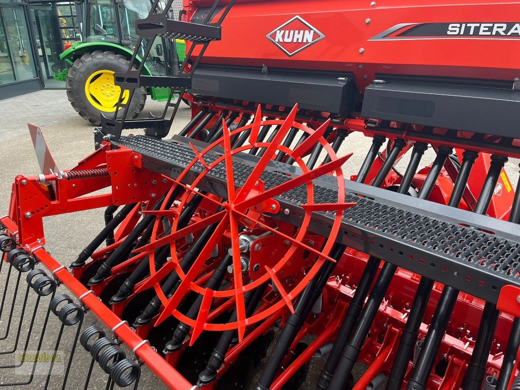 Drillmaschinenkombination tip Kuhn Sitera 320D-24M inkl. Kuhn HRB303D, Neumaschine in Ahaus (Poză 14)