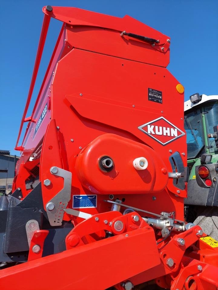 Drillmaschinenkombination del tipo Kuhn Sitera 4000 / HR 404, Gebrauchtmaschine In Hammel (Immagine 13)
