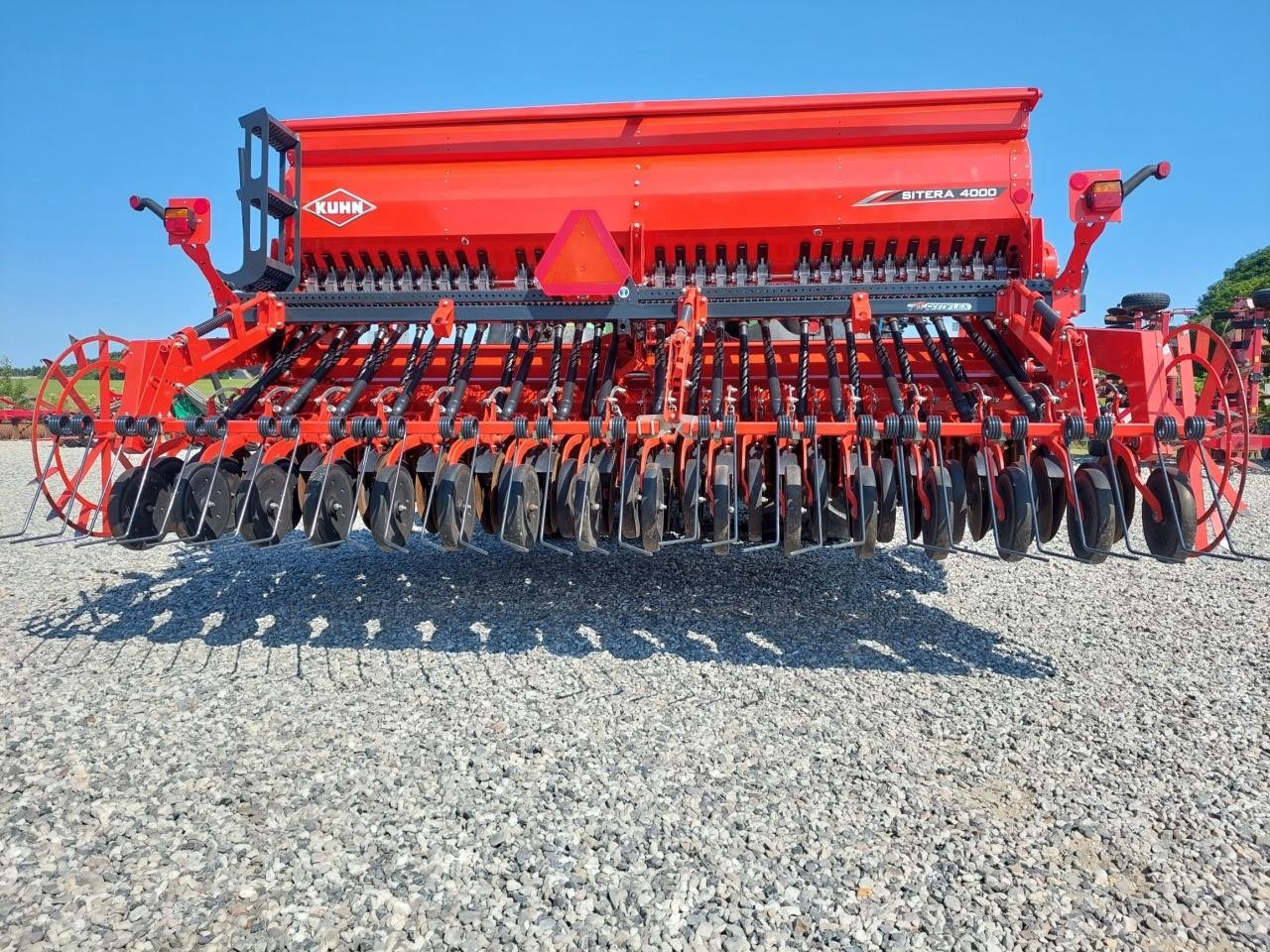 Drillmaschinenkombination del tipo Kuhn Sitera 4000 / HR 404, Gebrauchtmaschine In Hammel (Immagine 1)