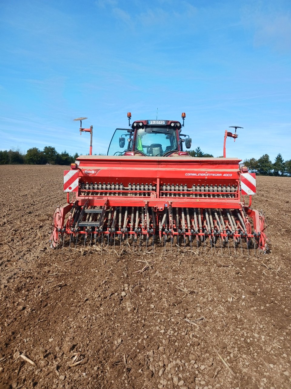 Drillmaschinenkombination του τύπου Kuhn SOCS, Gebrauchtmaschine σε SAINT HILAIRE EN MORVAN (Φωτογραφία 1)