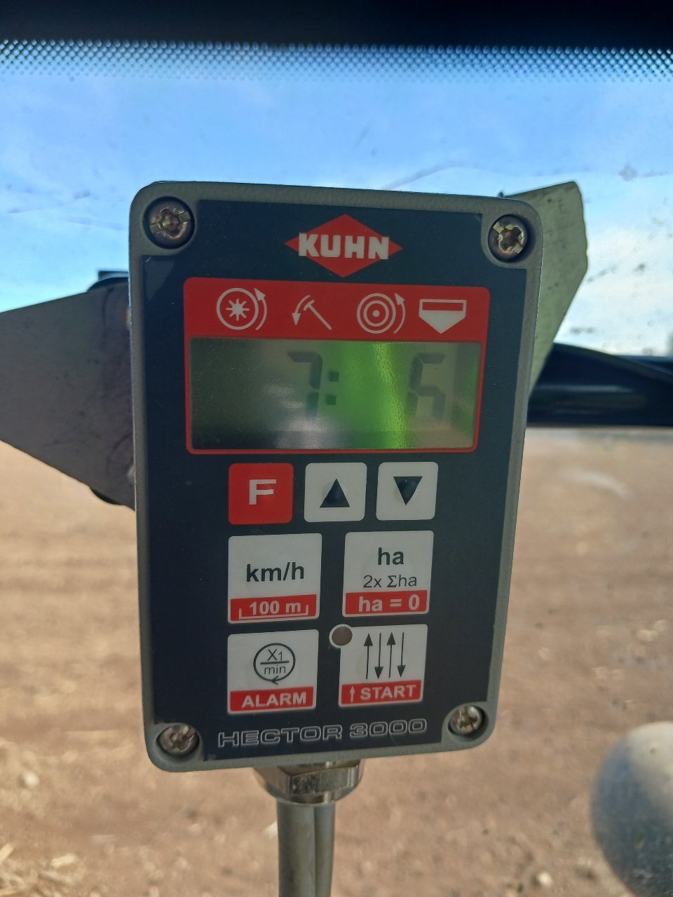 Drillmaschinenkombination του τύπου Kuhn SOCS, Gebrauchtmaschine σε SAINT HILAIRE EN MORVAN (Φωτογραφία 10)