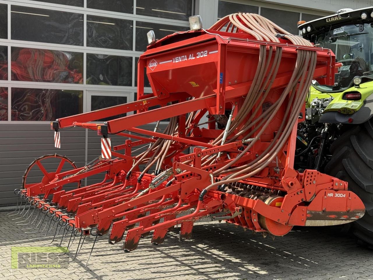 Drillmaschinenkombination del tipo Kuhn VENTA AL 302 24 + HR 3004 D, Gebrauchtmaschine In Homberg/Ohm - Maulbach (Immagine 1)