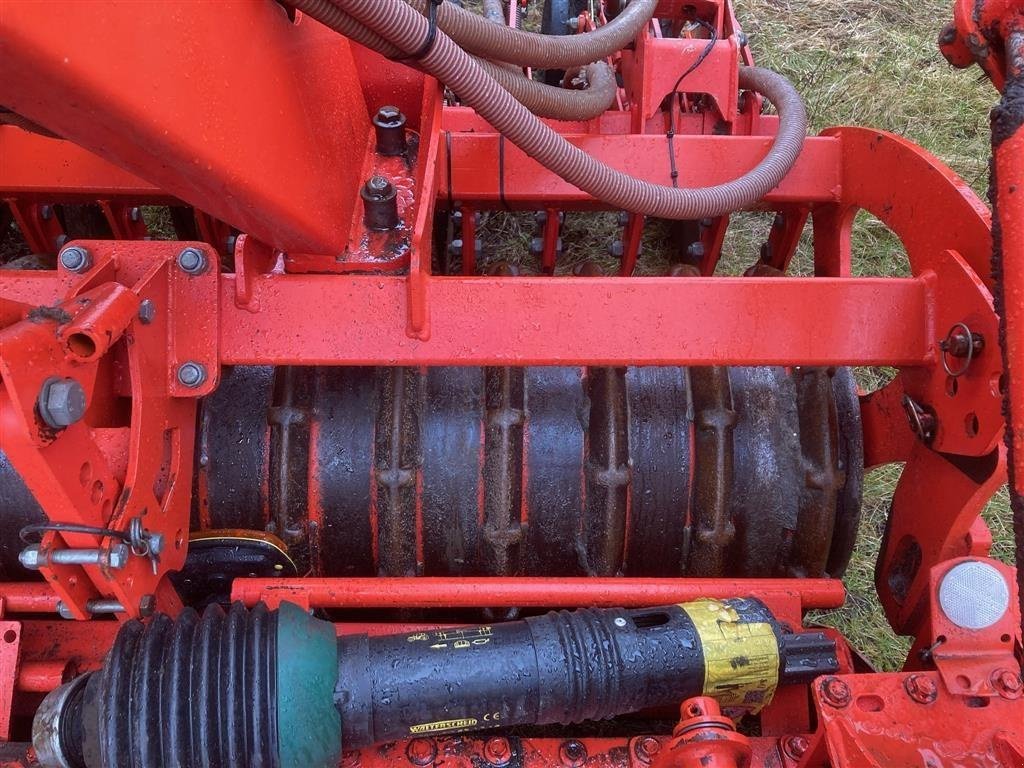 Drillmaschinenkombination del tipo Kuhn Venta NC 4000 Combiliner, Gebrauchtmaschine en Roskilde (Imagen 4)