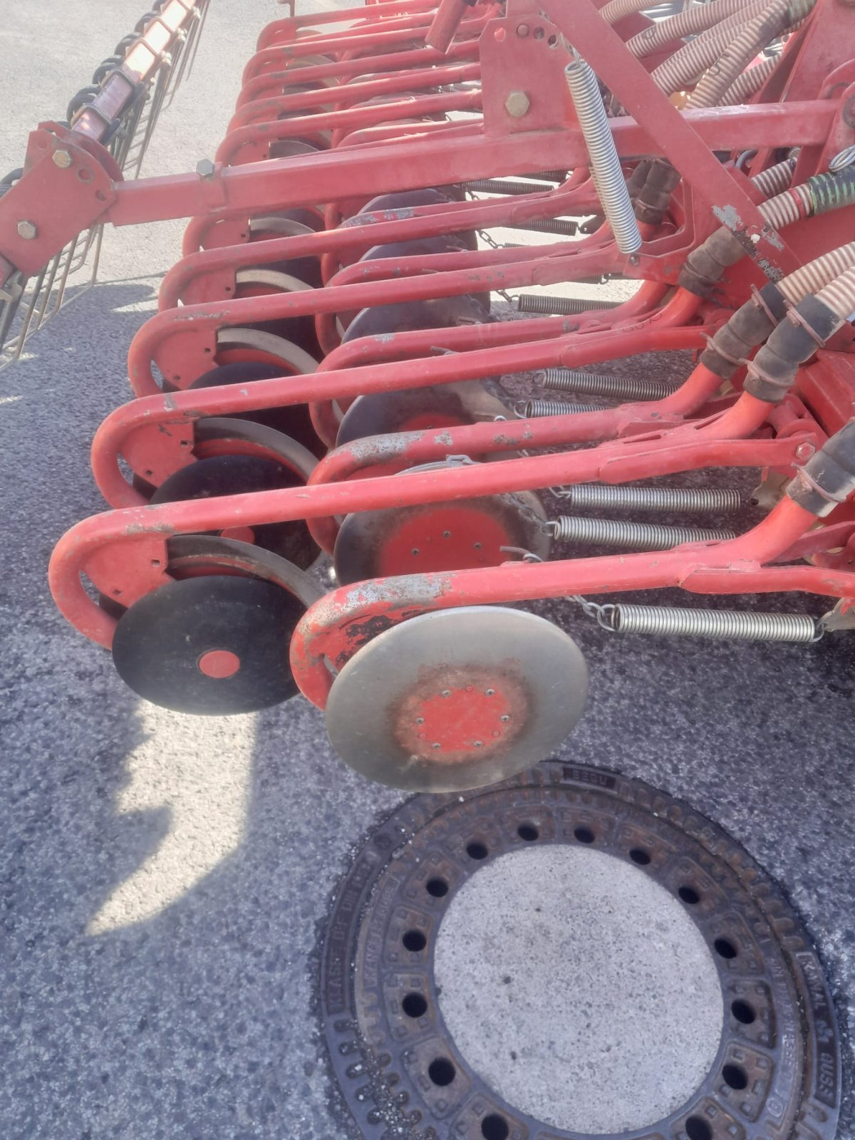 Drillmaschinenkombination of the type Kverneland Accord DA 300 + Kongskilde HK31-300 D, Gebrauchtmaschine in Creglingen (Picture 6)