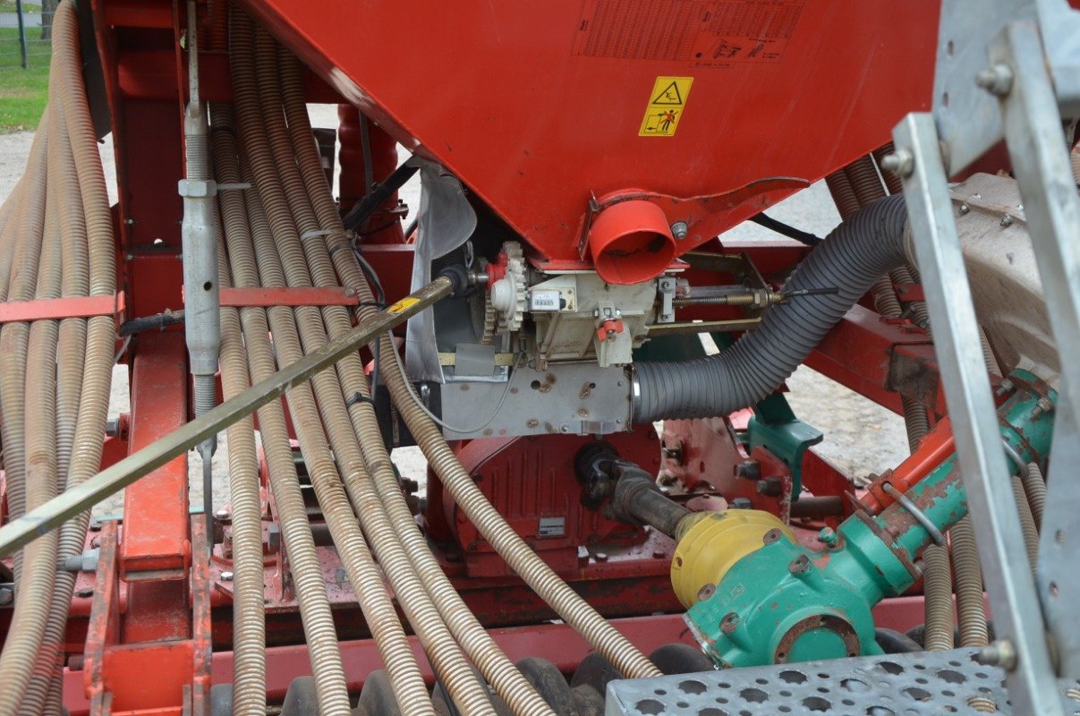 Drillmaschinenkombination типа Kverneland DA-X, Gebrauchtmaschine в Suhlendorf (Фотография 9)