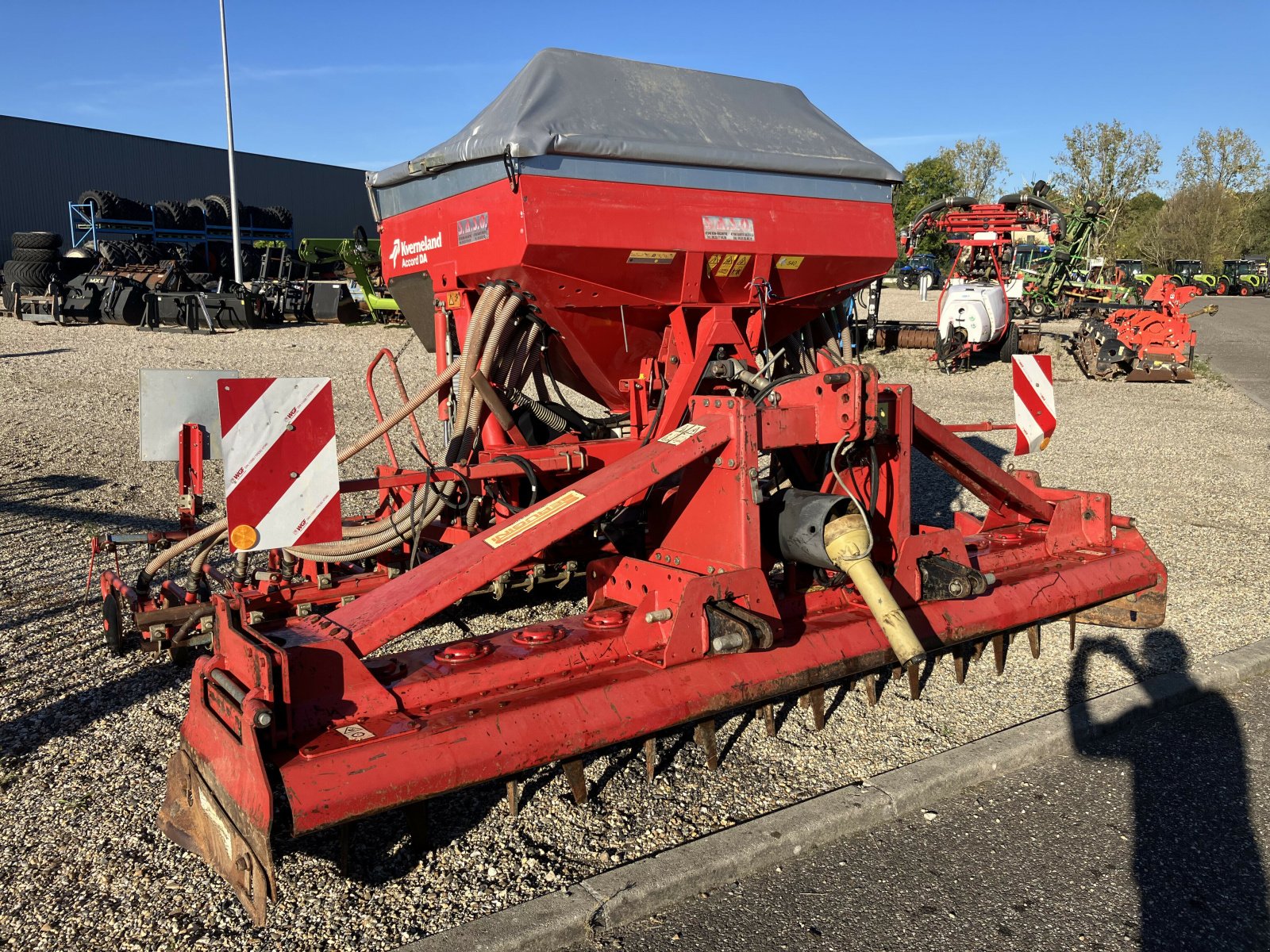 Drillmaschinenkombination tip Kverneland HERSE PERUGINI + SEMOIR KV, Gebrauchtmaschine in AILLAS (Poză 1)