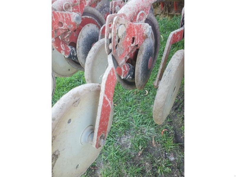 Drillmaschinenkombination del tipo Kverneland Marque Kverneland, Gebrauchtmaschine In BRAY en Val (Immagine 8)