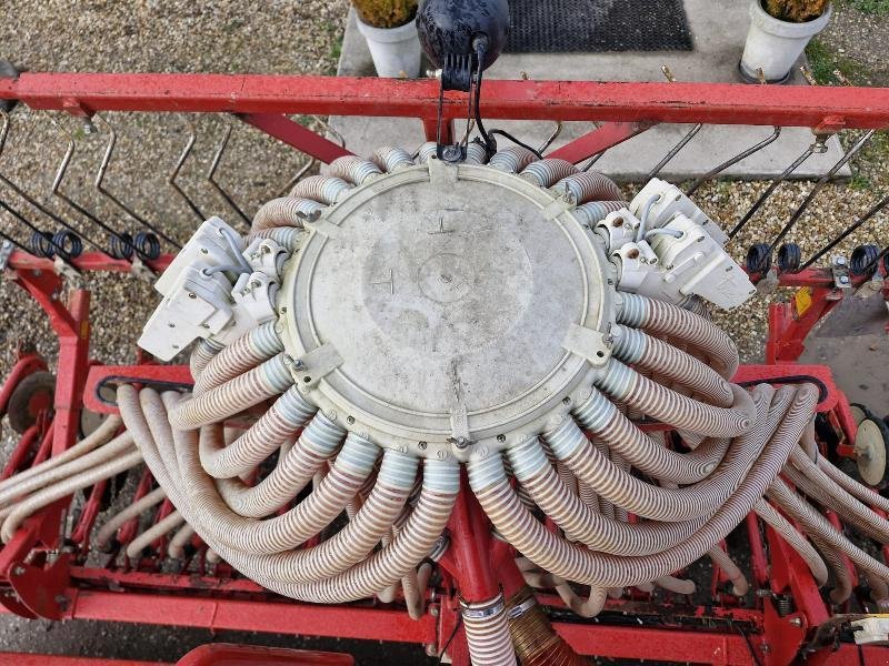 Drillmaschinenkombination a típus Kverneland Marque Kverneland, Gebrauchtmaschine ekkor: BRAY en Val (Kép 8)