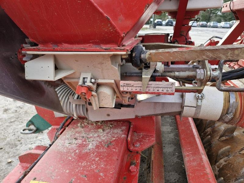 Drillmaschinenkombination a típus Kverneland Marque Kverneland, Gebrauchtmaschine ekkor: BRAY en Val (Kép 9)