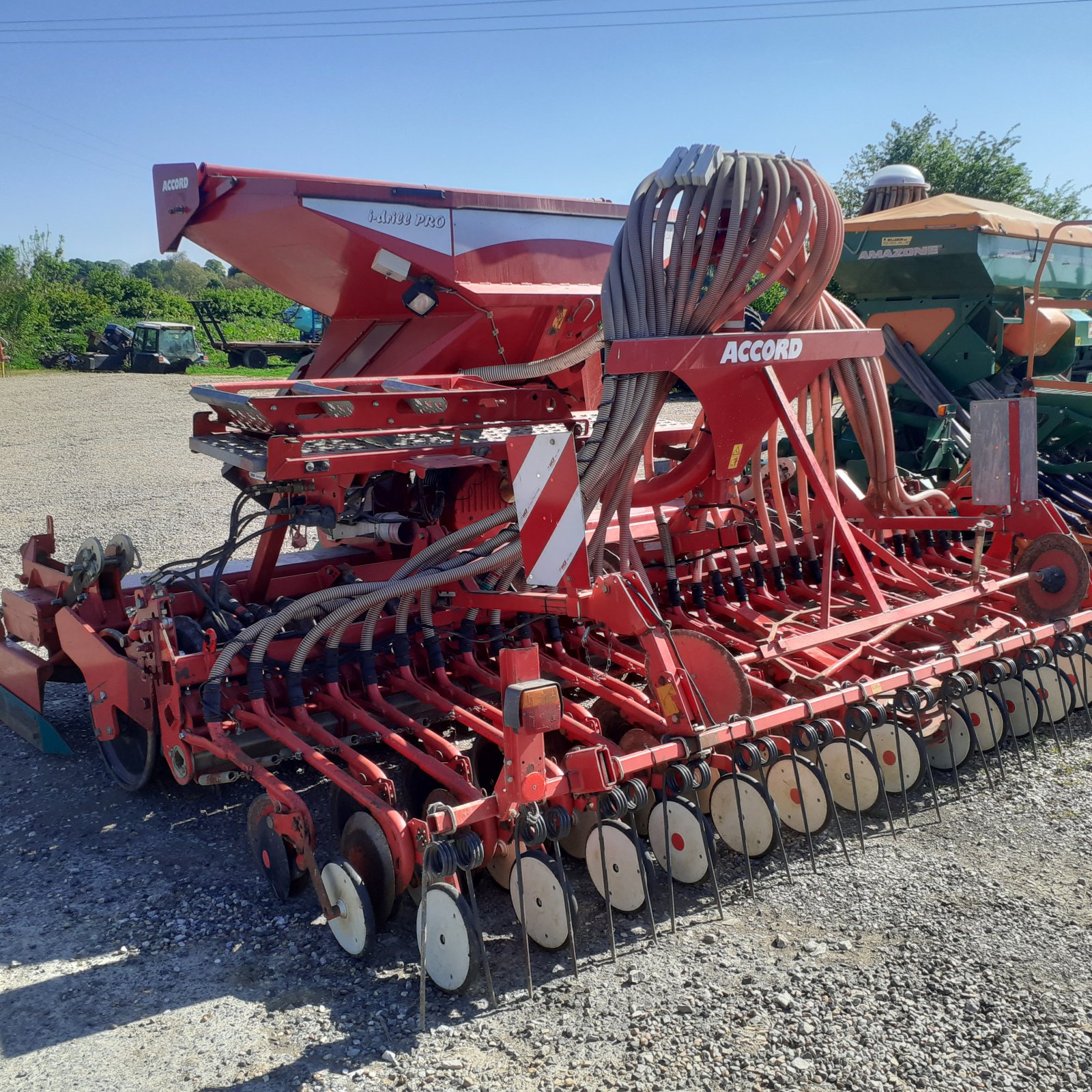 Drillmaschinenkombination del tipo Kverneland Sonstiges, Gebrauchtmaschine en HERLIN LE SEC (Imagen 3)