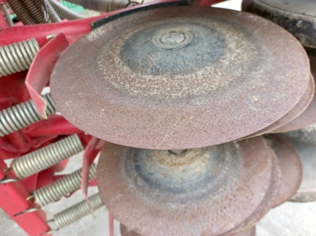 Drillmaschinenkombination типа Kverneland U-Drill 6000 Frontreifenpacker, Gebrauchtmaschine в Liebenwalde (Фотография 15)