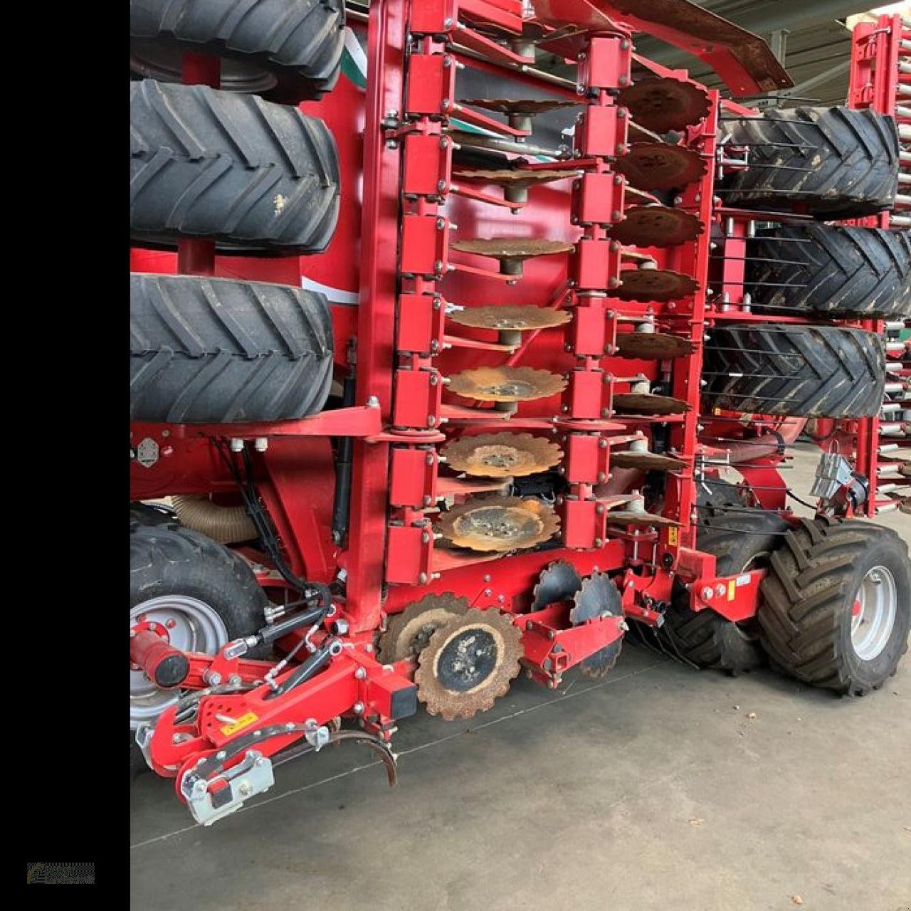 Drillmaschinenkombination of the type Kverneland u-drill, Neumaschine in Jahnatal (Picture 2)