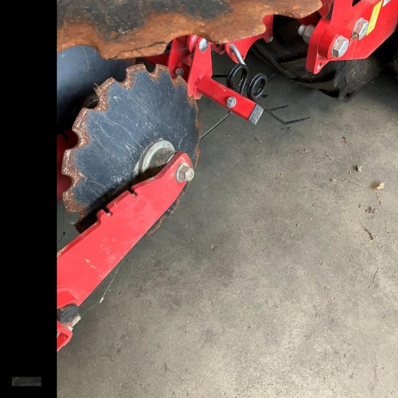 Drillmaschinenkombination of the type Kverneland u-drill, Neumaschine in Jahnatal (Picture 3)