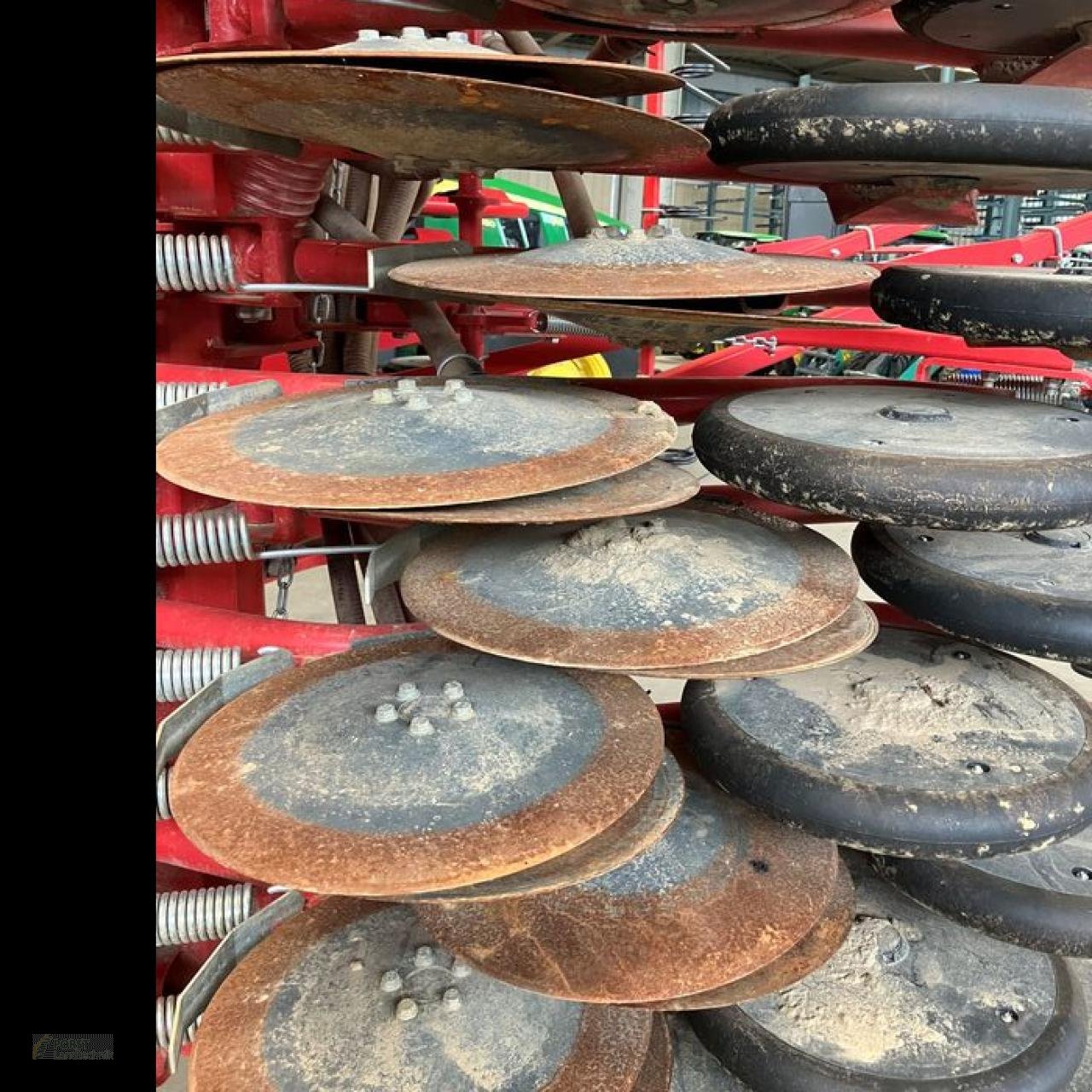 Drillmaschinenkombination of the type Kverneland u-drill, Neumaschine in Jahnatal (Picture 4)