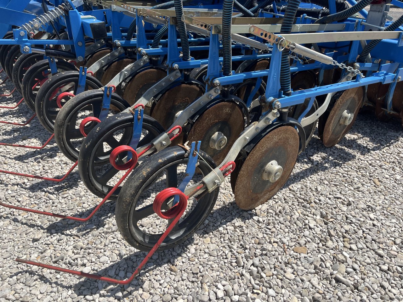 Drillmaschinenkombination del tipo Lemken DISQUES, Gebrauchtmaschine In VERT TOULON (Immagine 10)