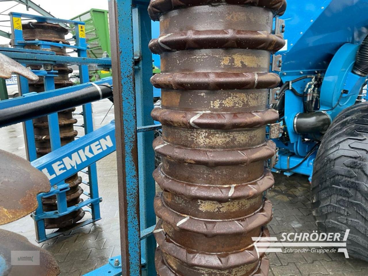 Drillmaschinenkombination типа Lemken HELIODOR 8/400 KA + SOLITAIR 9/400 KA-DS, Gebrauchtmaschine в Wildeshausen (Фотография 3)