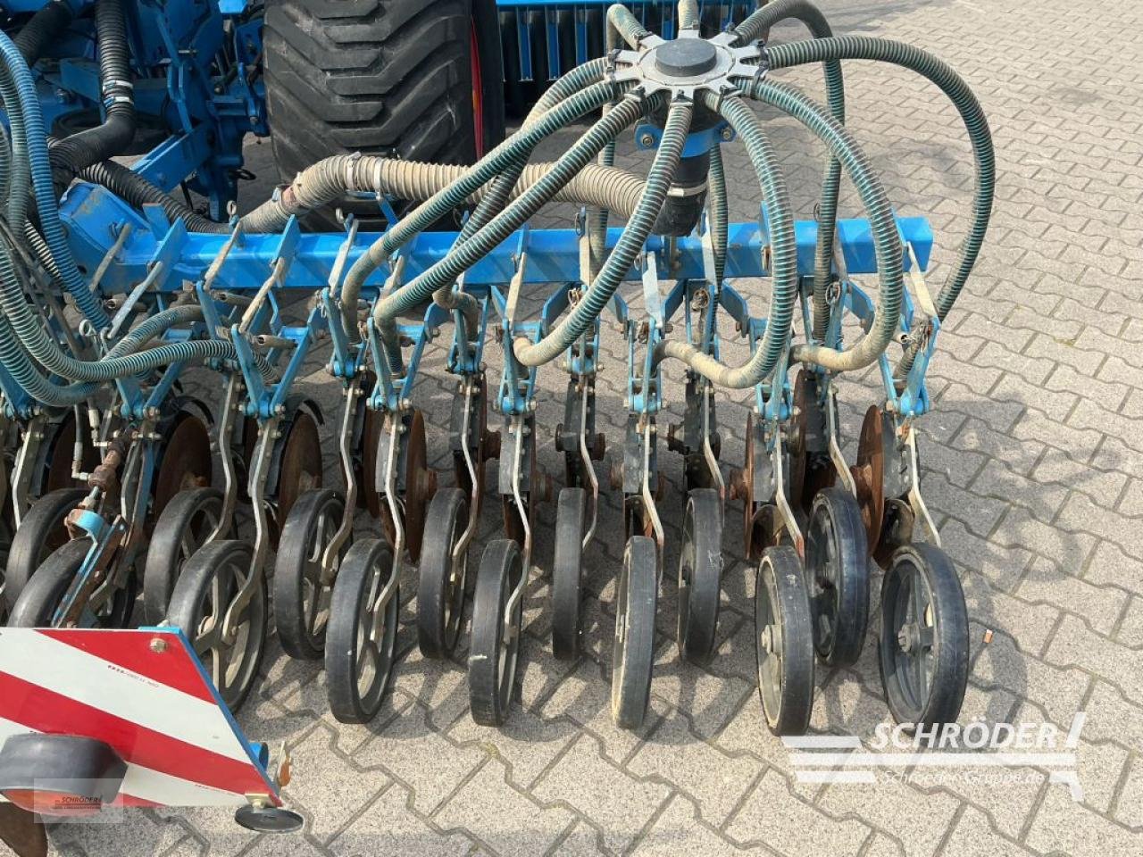 Drillmaschinenkombination des Typs Lemken HELIODOR 8/500 KA + SOLITAIR 9, Gebrauchtmaschine in Lastrup (Bild 4)