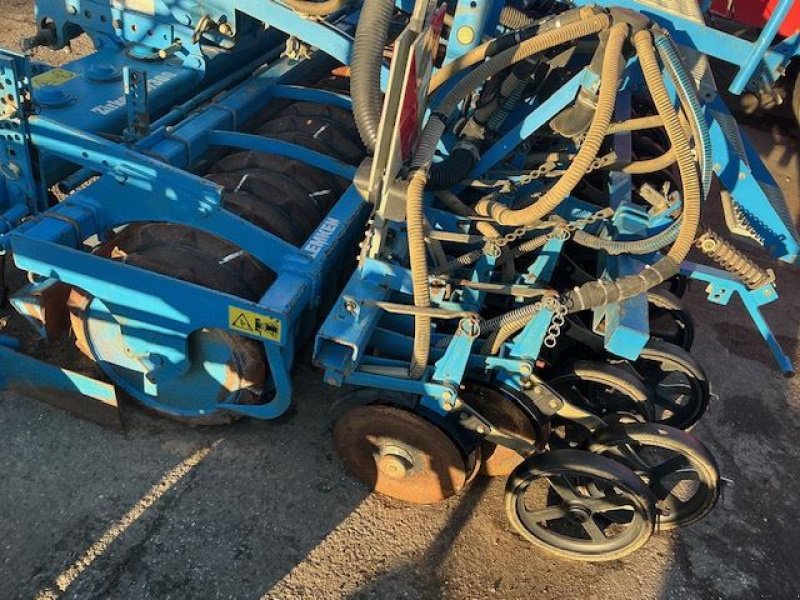 Drillmaschinenkombination des Typs Lemken Pneumatique, Gebrauchtmaschine in les hayons (Bild 8)