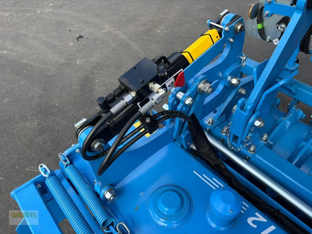 Drillmaschinenkombination des Typs Lemken Saphir 9/300 + Zirkon 12/300, Neumaschine in Euskirchen (Bild 7)