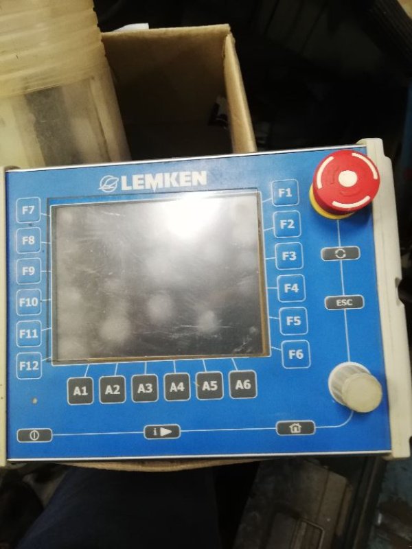 Drillmaschinenkombination typu Lemken solitair, Gebrauchtmaschine w BLESMES (Zdjęcie 3)
