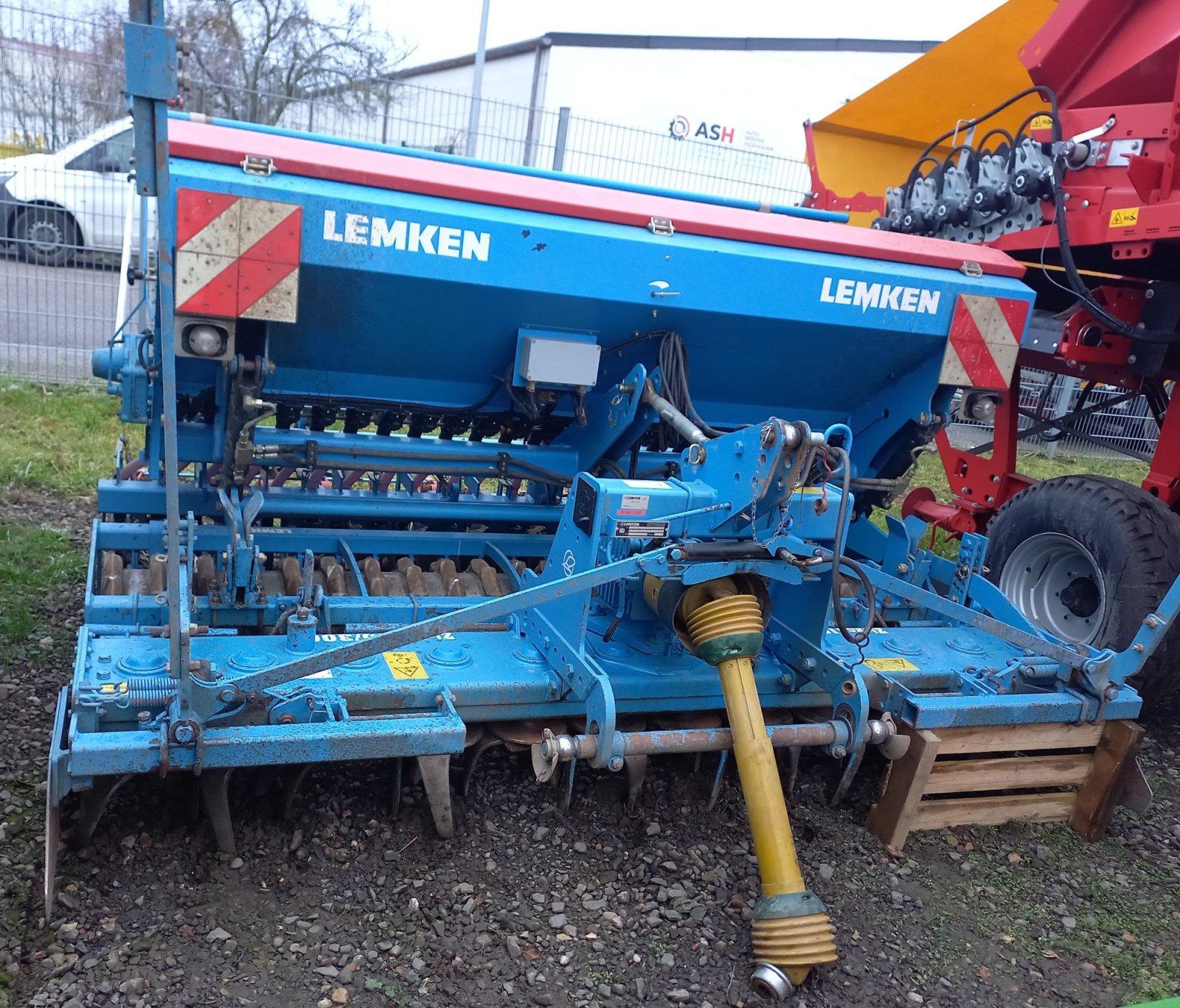 Drillmaschinenkombination типа Lemken Zirkon 10 + Saphir 7, Gebrauchtmaschine в Dannstadt-Schauernheim (Фотография 1)