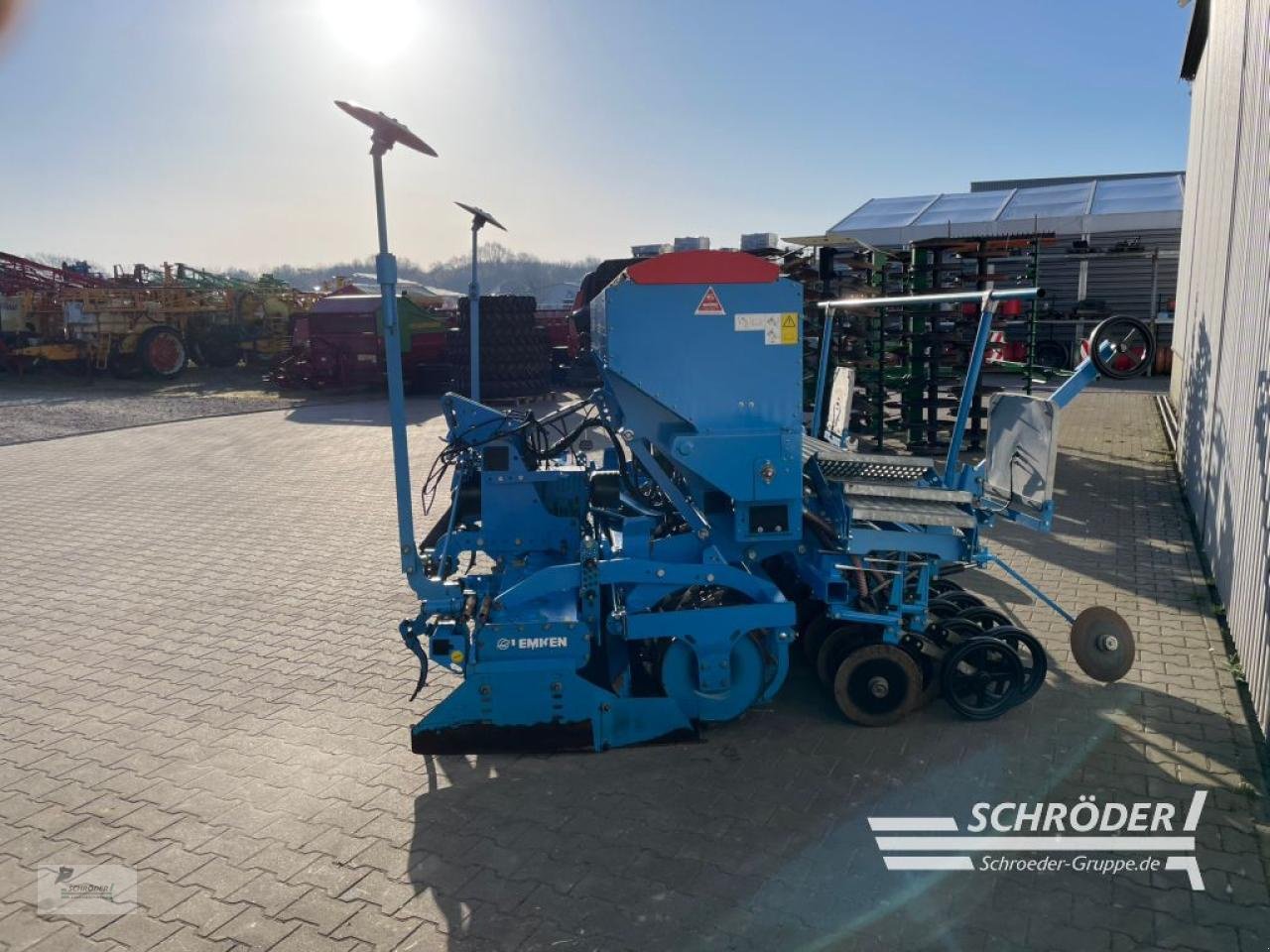 Drillmaschinenkombination of the type Lemken ZIRKON 12/300 + SAPHIR 8/300-DS 125, Gebrauchtmaschine in Wildeshausen (Picture 8)