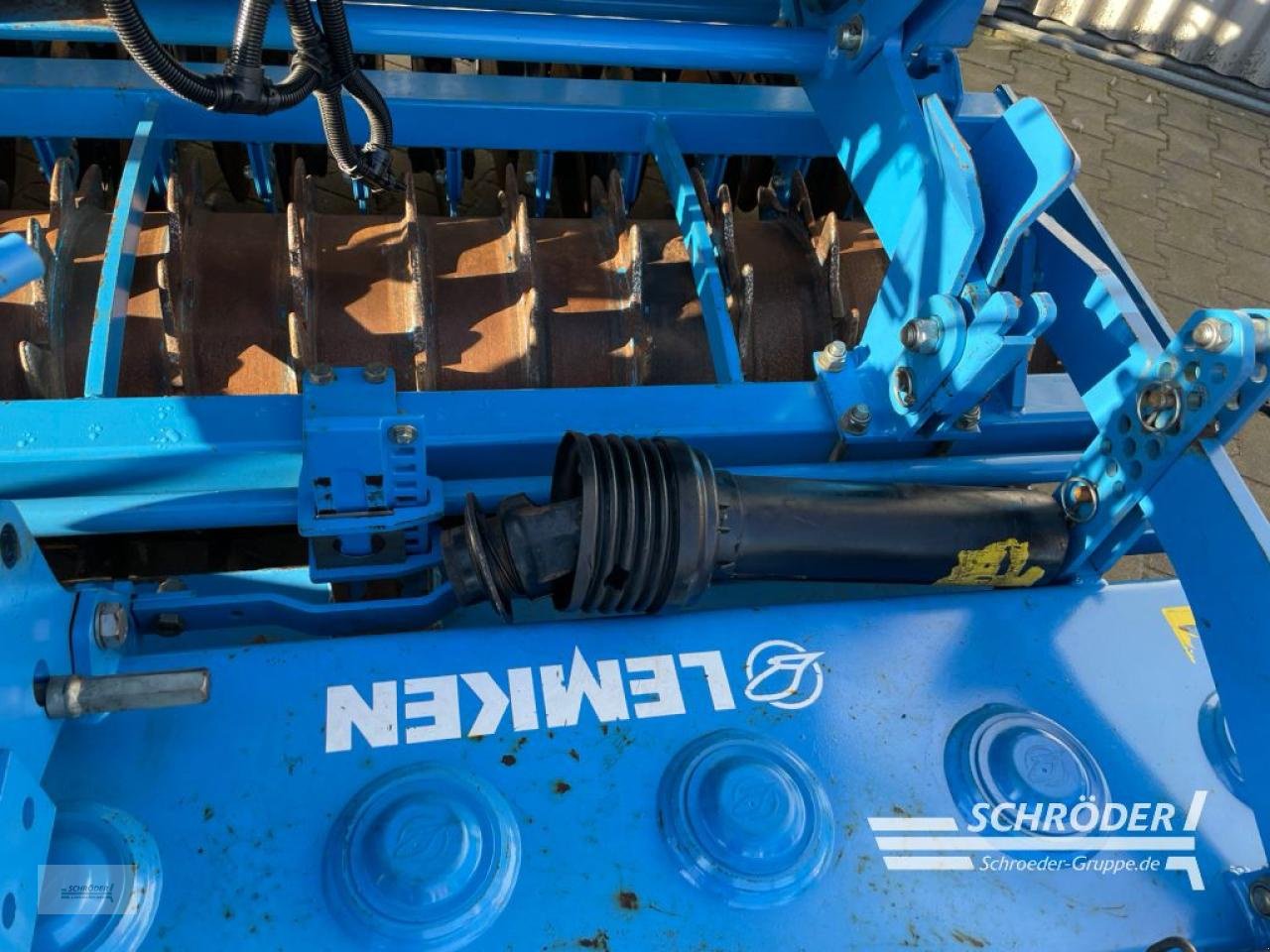 Drillmaschinenkombination of the type Lemken ZIRKON 12/300 + SAPHIR 8/300-DS 125, Gebrauchtmaschine in Wildeshausen (Picture 11)