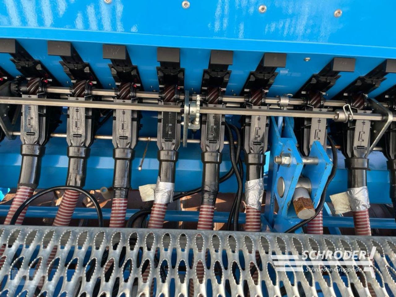 Drillmaschinenkombination of the type Lemken ZIRKON 12/300 + SAPHIR 8/300-DS 125, Gebrauchtmaschine in Wildeshausen (Picture 17)