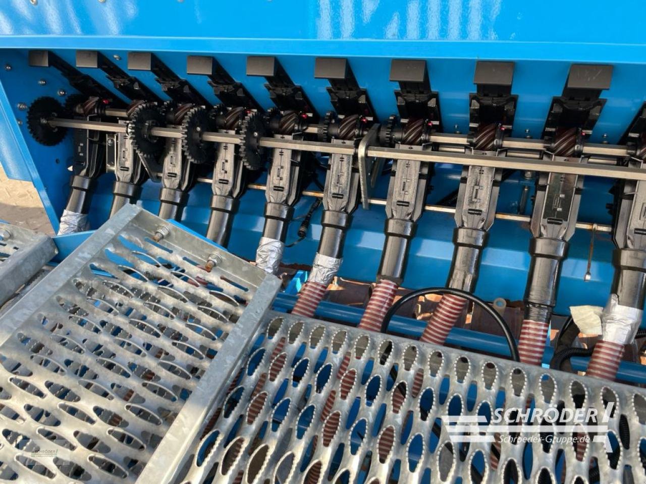 Drillmaschinenkombination of the type Lemken ZIRKON 12/300 + SAPHIR 8/300-DS 125, Gebrauchtmaschine in Wildeshausen (Picture 18)