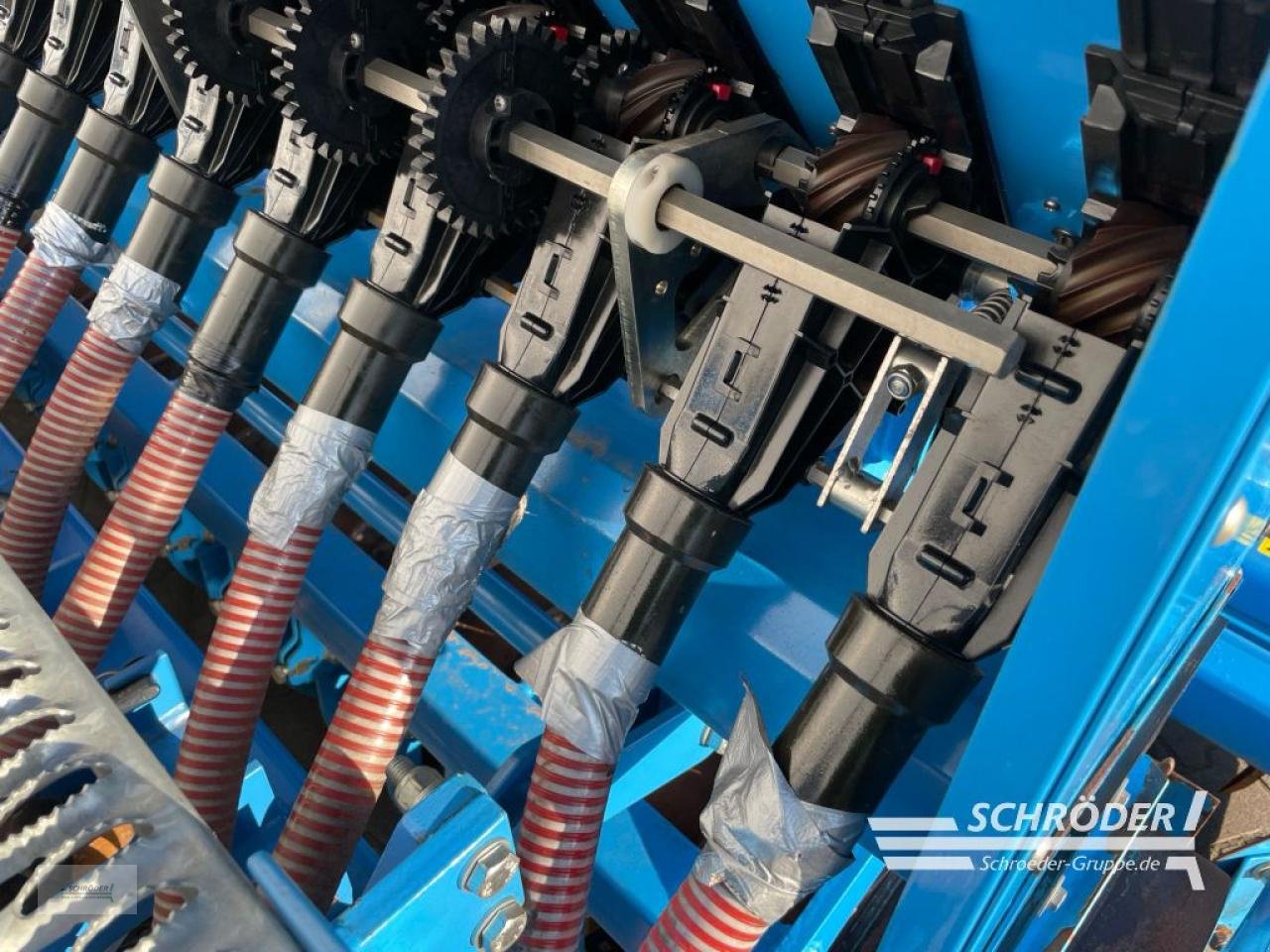 Drillmaschinenkombination of the type Lemken ZIRKON 12/300 + SAPHIR 8/300-DS 125, Gebrauchtmaschine in Wildeshausen (Picture 19)