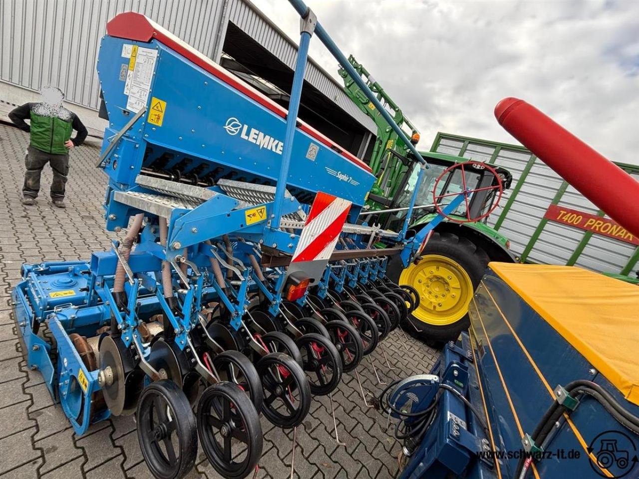 Drillmaschinenkombination of the type Lemken Zirkon 12 + Saphir 7, Gebrauchtmaschine in Aspach (Picture 4)