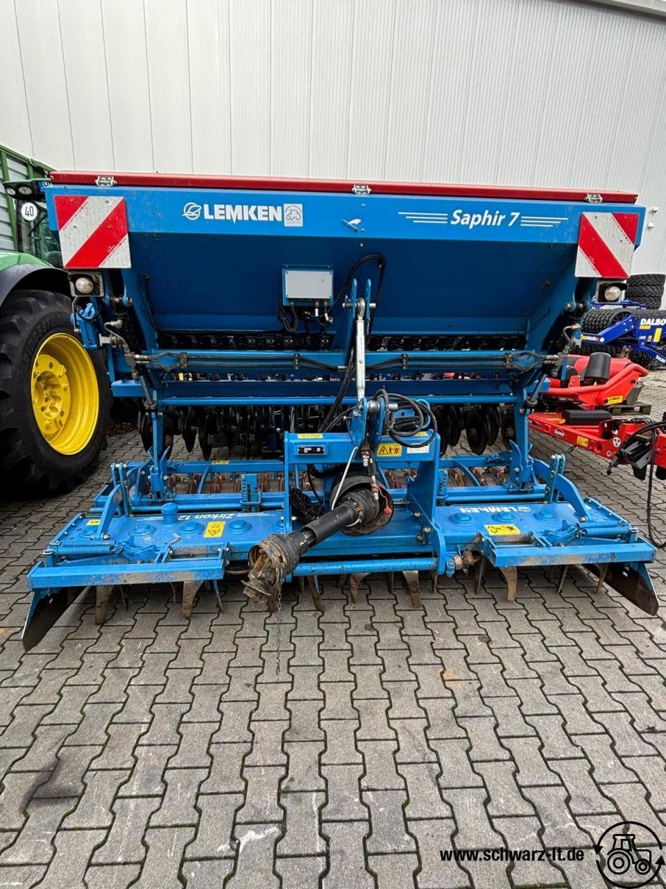 Drillmaschinenkombination of the type Lemken Zirkon 12 + Saphir 7, Gebrauchtmaschine in Aspach (Picture 5)