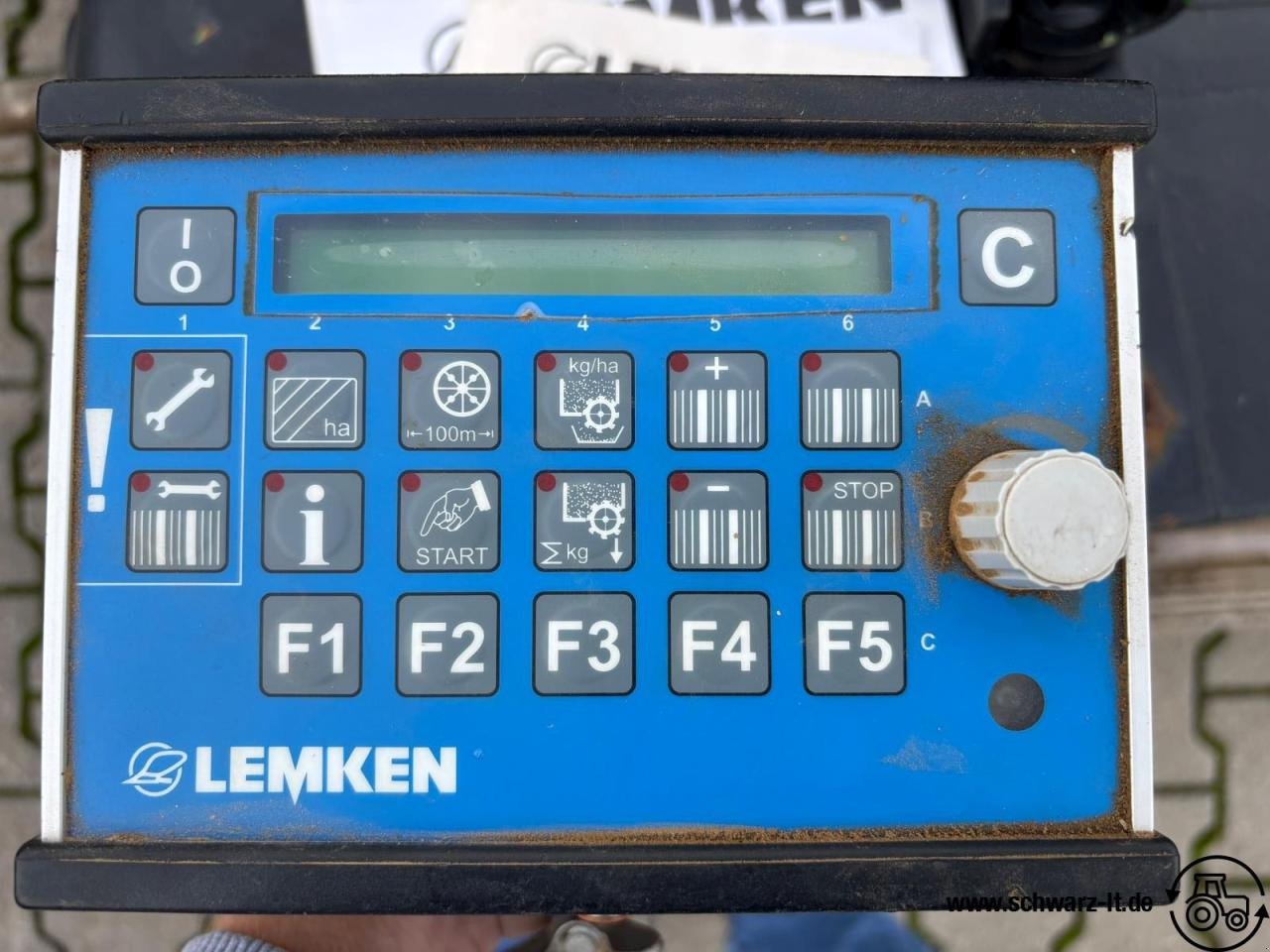 Drillmaschinenkombination of the type Lemken Zirkon 12 + Saphir 7, Gebrauchtmaschine in Aspach (Picture 8)