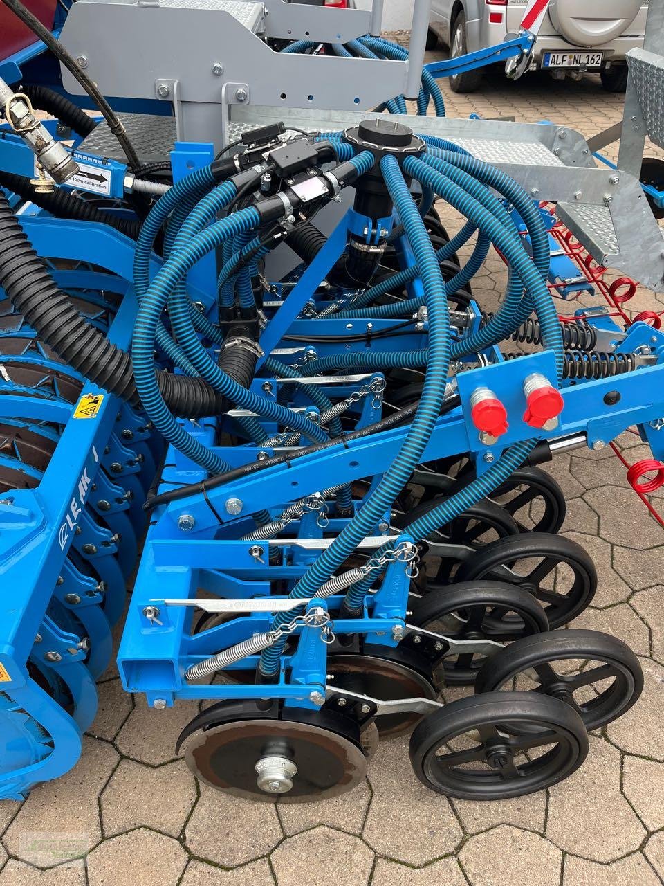 Drillmaschinenkombination del tipo Lemken Zirkon 12 / Solitär 9-300, Gebrauchtmaschine en Coppenbruegge (Imagen 10)