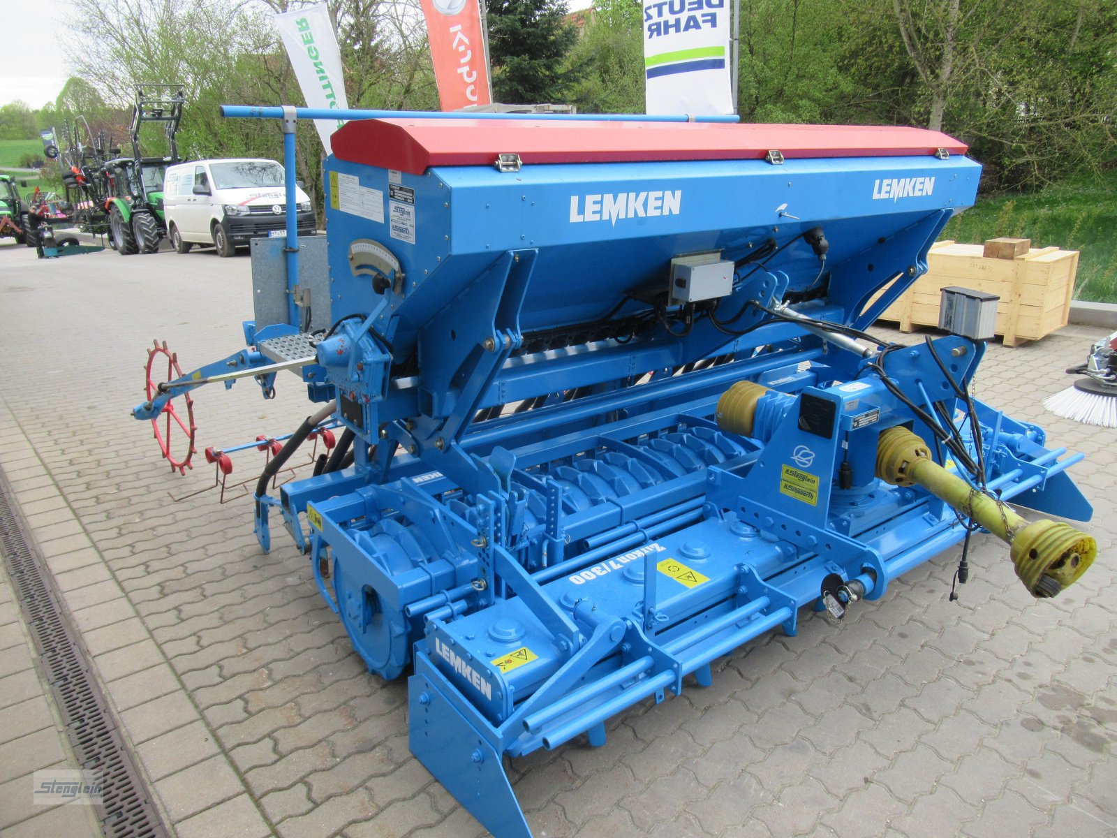 Drillmaschinenkombination des Typs Lemken Zirkon 7/300 + Saphir 7/300, Gebrauchtmaschine in Waischenfeld (Bild 2)