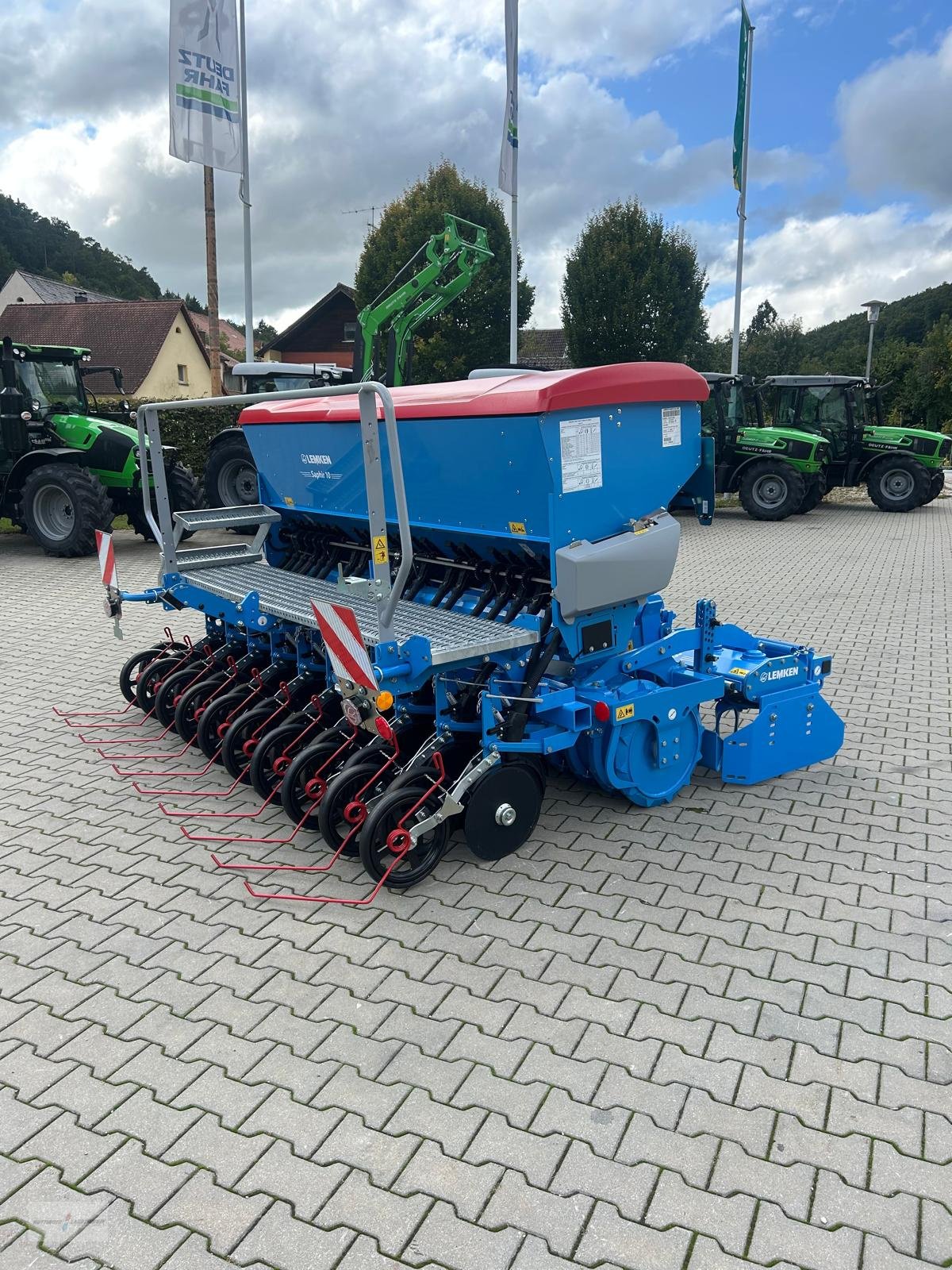 Drillmaschinenkombination tip Lemken Zirkon 8/300 + Saphir 10/300, Neumaschine in Treuchtlingen (Poză 2)