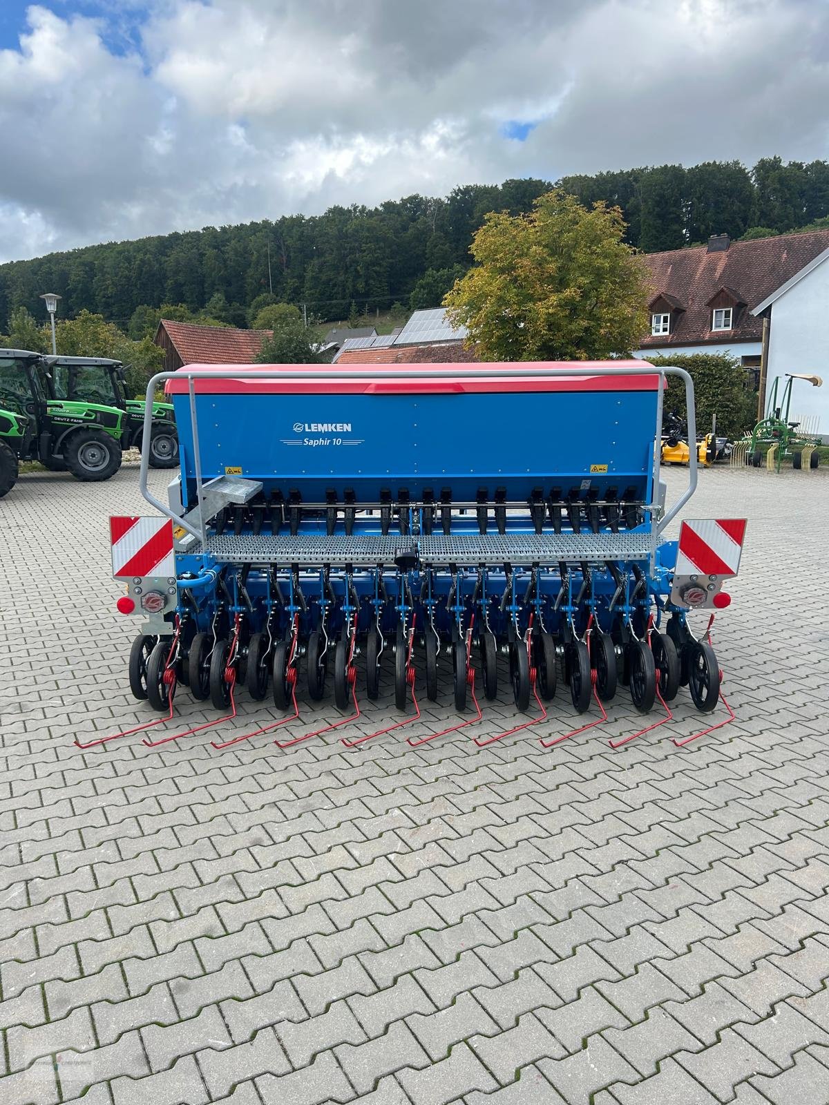 Drillmaschinenkombination tip Lemken Zirkon 8/300 + Saphir 10/300, Neumaschine in Treuchtlingen (Poză 4)
