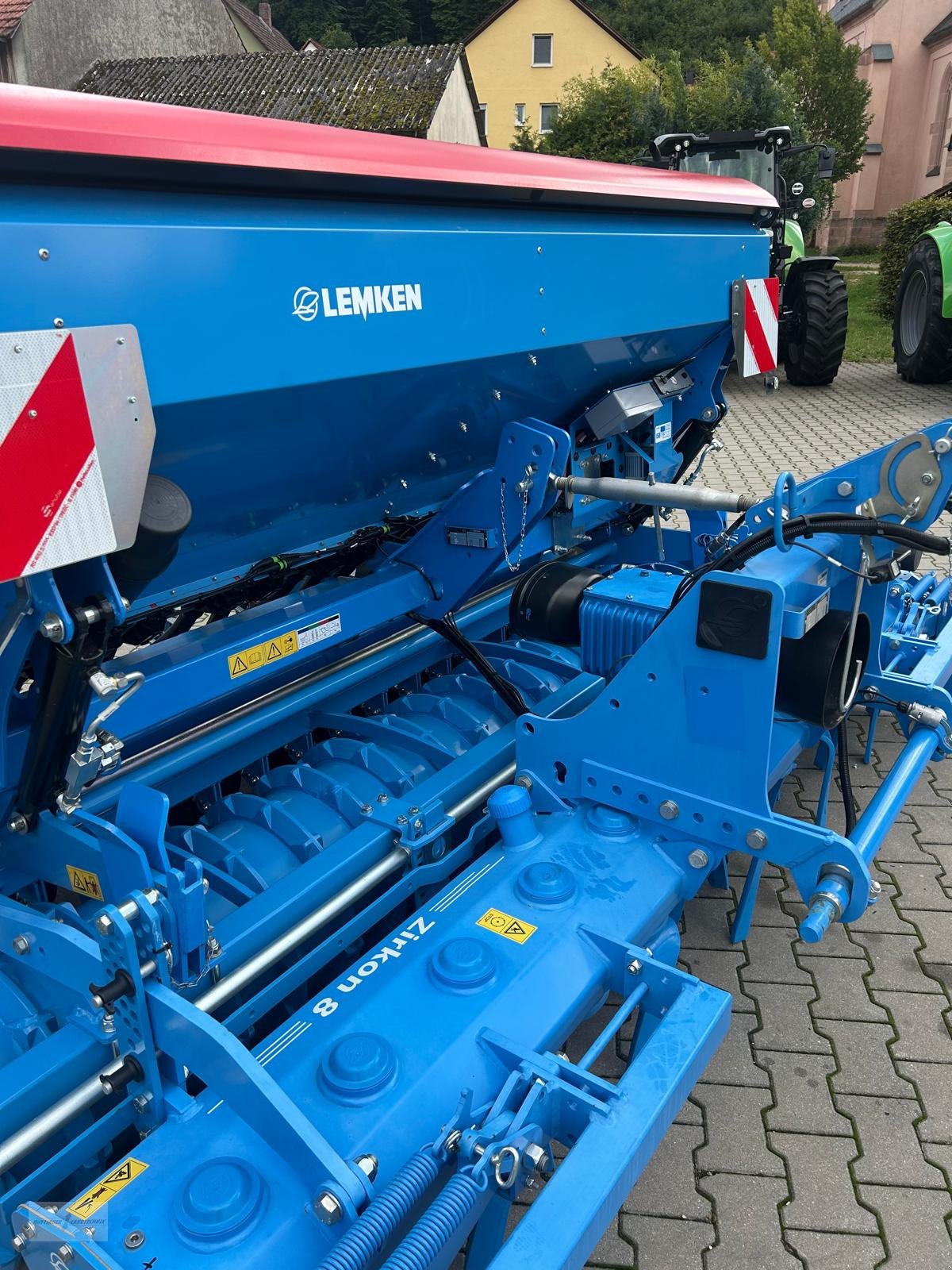 Drillmaschinenkombination tip Lemken Zirkon 8/300 + Saphir 10/300, Neumaschine in Treuchtlingen (Poză 12)