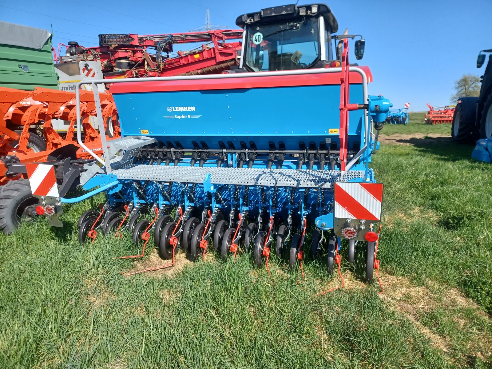 Drillmaschinenkombination typu Lemken Zirkon 8/300 + Saphir 9/300, Neumaschine v Uffenheim (Obrázek 2)