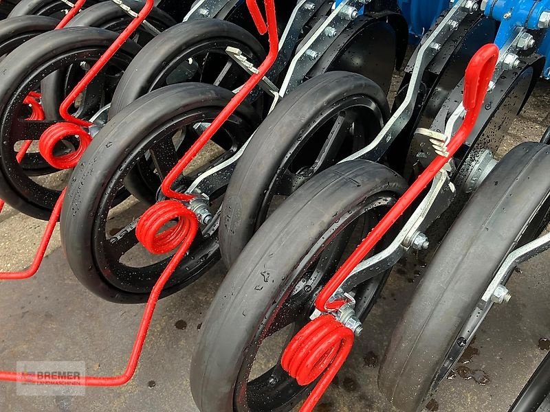 Drillmaschinenkombination des Typs Lemken ZIRKON 8/300 + SAPHIR 9/300, Gebrauchtmaschine in Asendorf (Bild 15)