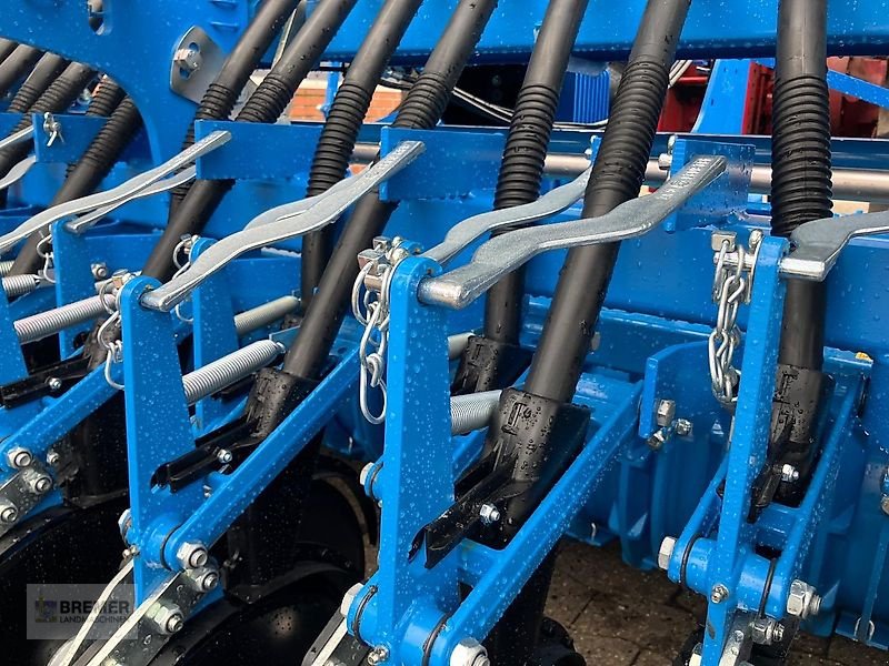 Drillmaschinenkombination des Typs Lemken ZIRKON 8/300 + SAPHIR 9/300, Gebrauchtmaschine in Asendorf (Bild 19)