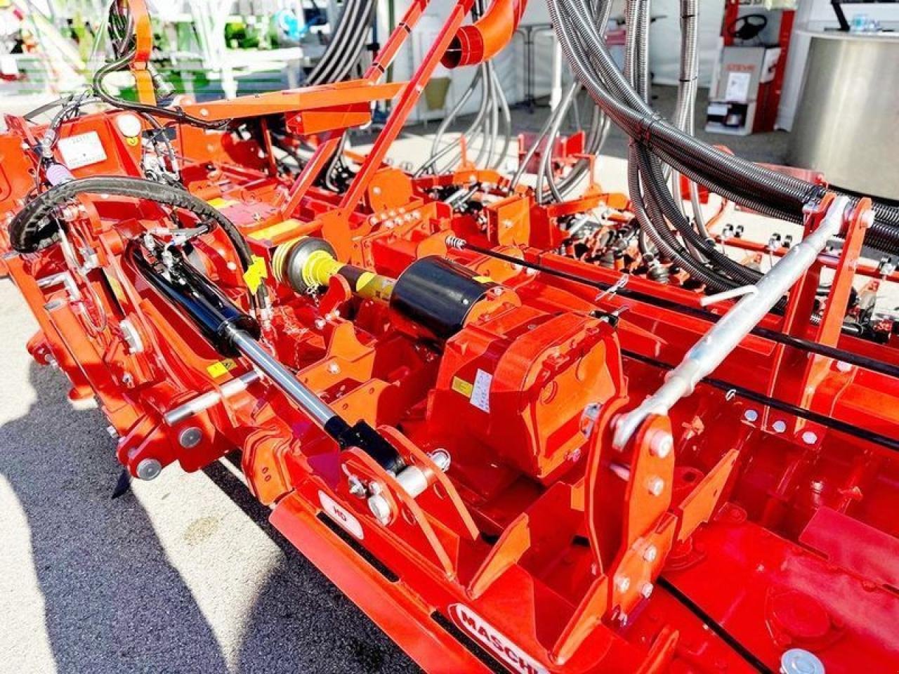 Drillmaschinenkombination del tipo Maschio /gaspardo säkombination 5 m klappbar / fronttank, Gebrauchtmaschine In SANKT MARIENKIRCHEN BEI SCHÄRDING (Immagine 14)