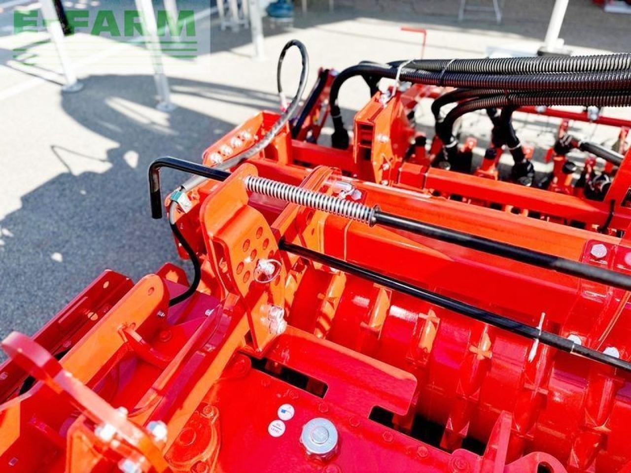 Drillmaschinenkombination del tipo Maschio /gaspardo säkombination 5 m klappbar / fronttank, Gebrauchtmaschine In SANKT MARIENKIRCHEN BEI SCHÄRDING (Immagine 15)