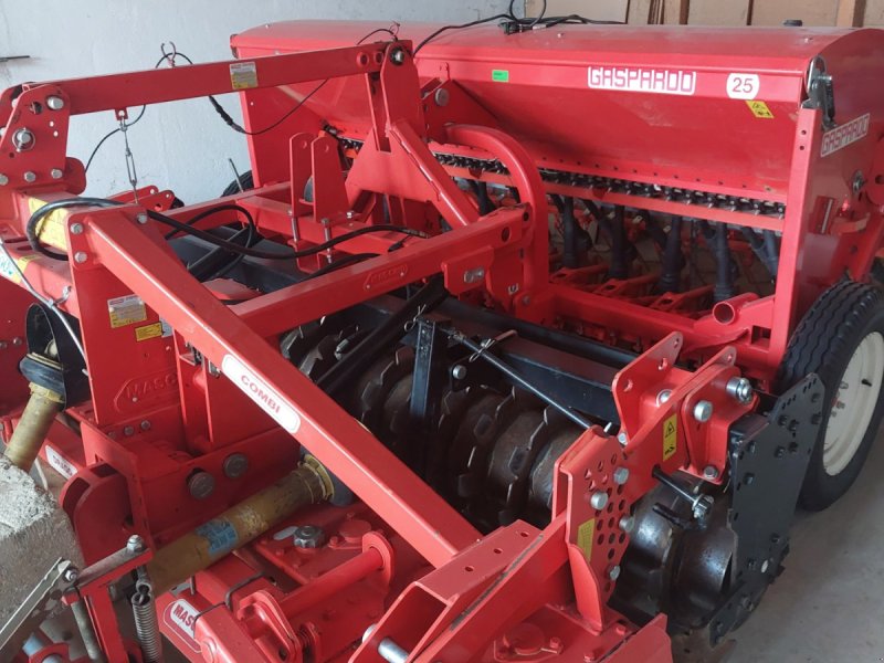 Drillmaschinenkombination του τύπου Maschio DC 3000 +Nina Completline, Gebrauchtmaschine σε Friedberg (Φωτογραφία 1)