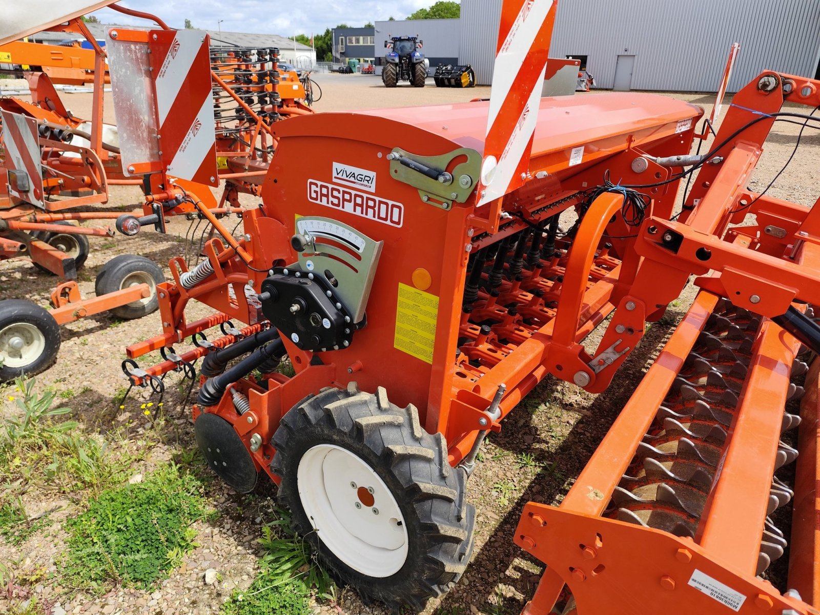 Drillmaschinenkombination van het type Maschio Rapido DMR 3000 + NINA 300, Gebrauchtmaschine in Le Horps (Foto 9)